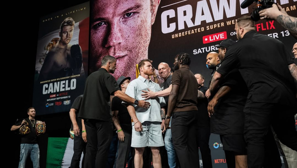 Канело назвал трех лучших боксеров мира