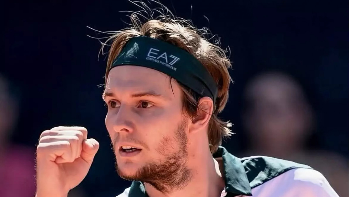 Финал как по нотам: Бублик уверенно уничтожил соперника и дал мощный комментарий