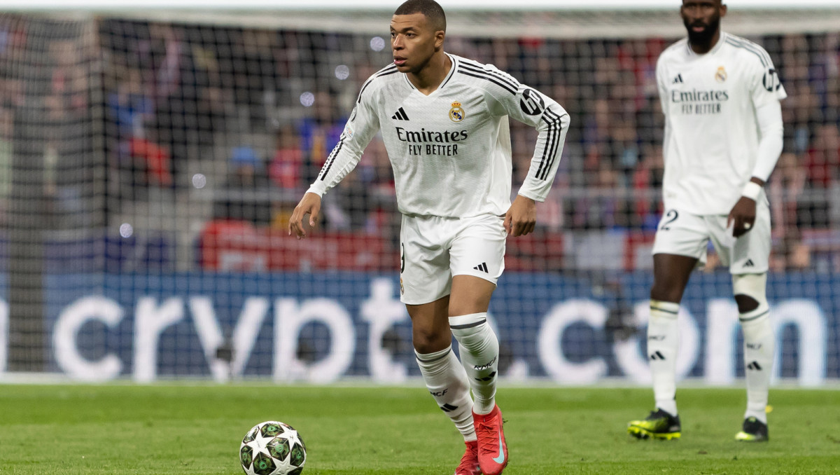 Стало известно, сколько платят Мбаппе и сколько просит Винисиус