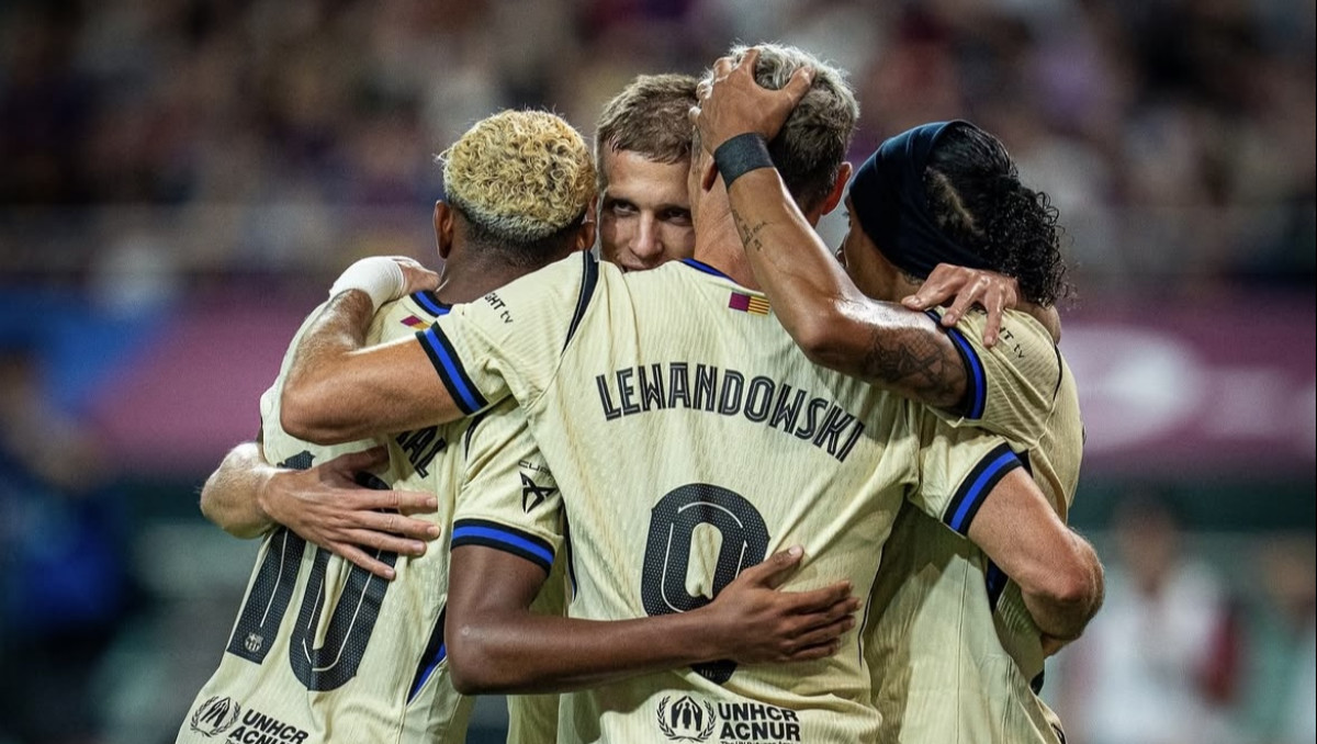 Флик раскритиковал 18-летнего вундеркинда "Барселоны" после матча предсезонки