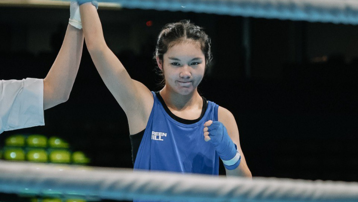 Разгромом обернулся бой Казахстана за медаль ЧА по боксу