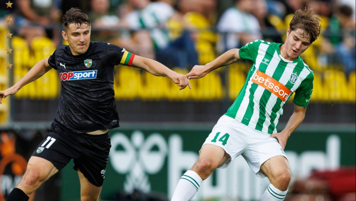 Казахстанцу устроили бойкот в европейском клубе и призвали к уходу