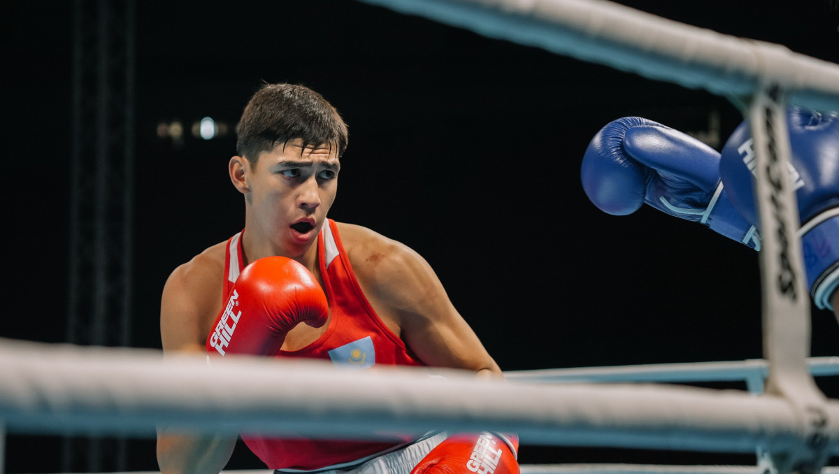 Казахстан получил третьего финалиста на чемпионате Азии по боксу