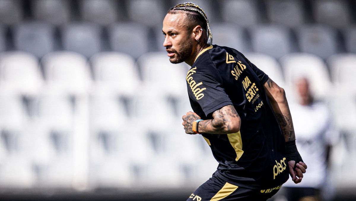 Неймар дал ценный совет Винисиусу на фоне скандала с "Реалом"