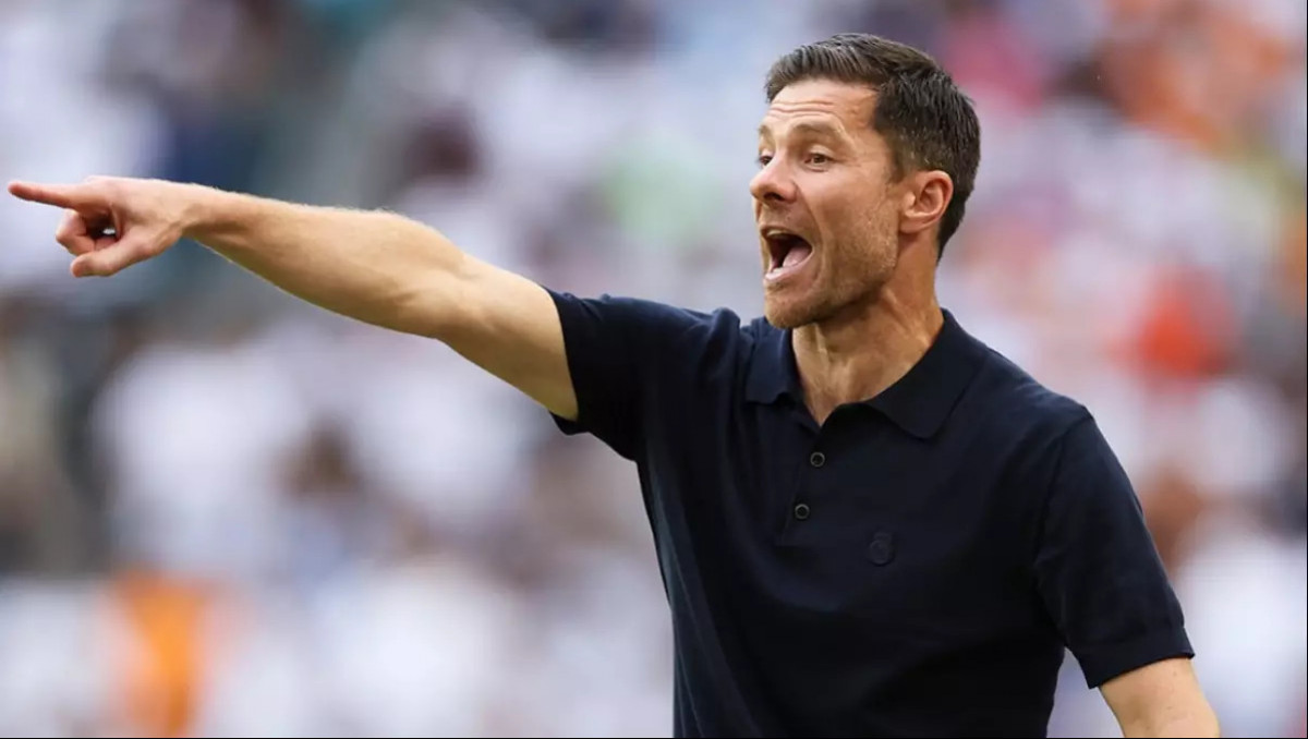 100 миллионов евро за преемника Крооса и Модрича. Алонсо сделал выбор