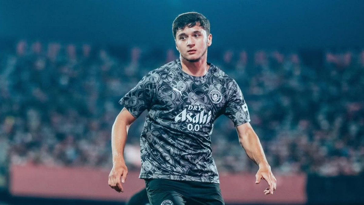 Раскрыта зарплата Абдукодира Хусанова в "Манчестер Сити"