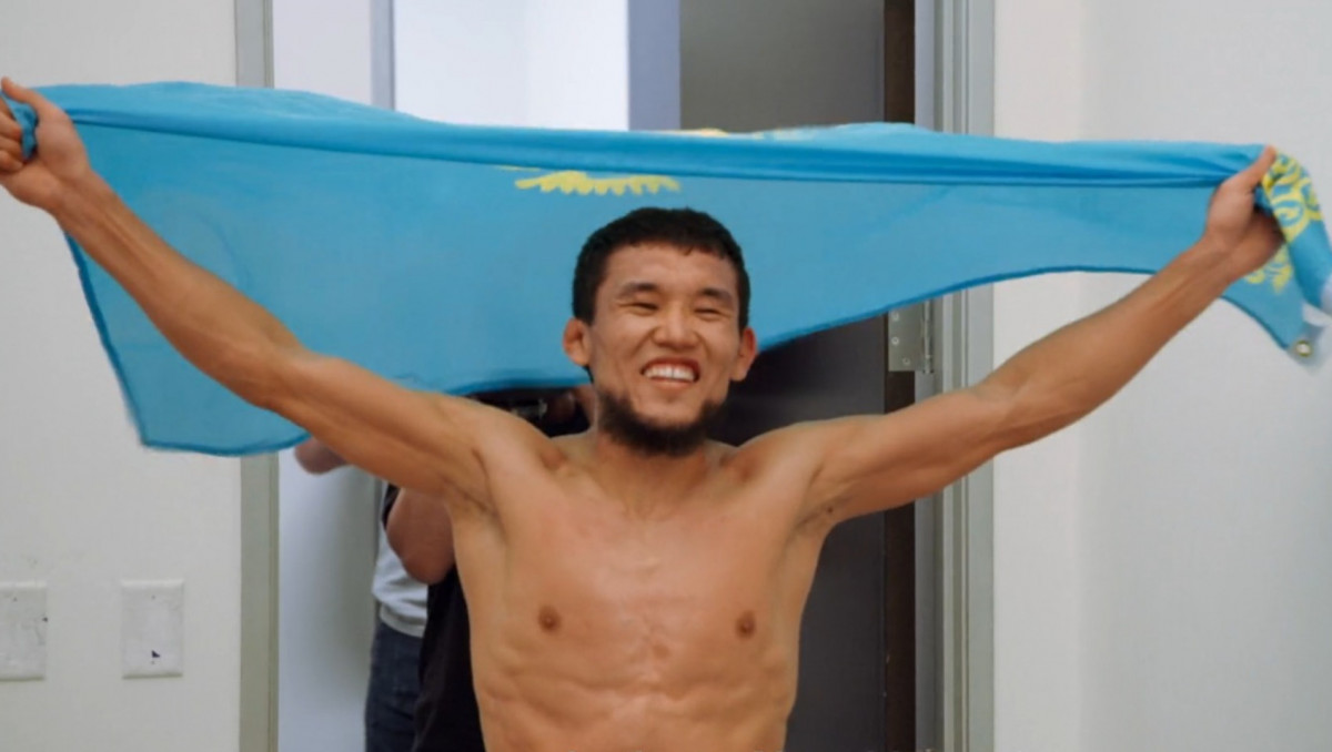 Исторический бой казаха за контракт UFC: чем опасен соперник и где смотреть прямую трансляцию?