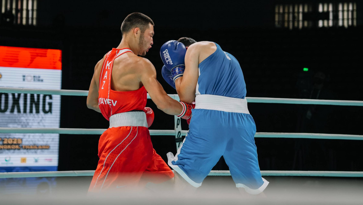 Нокаут и победы над Узбекистаном: как Казахстан бился в финалах ЧА по боксу