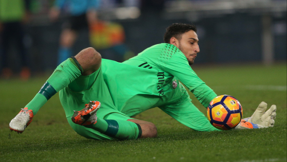 ПСЖ принял решение по звездному вратарю на матч за Суперкубок УЕФА