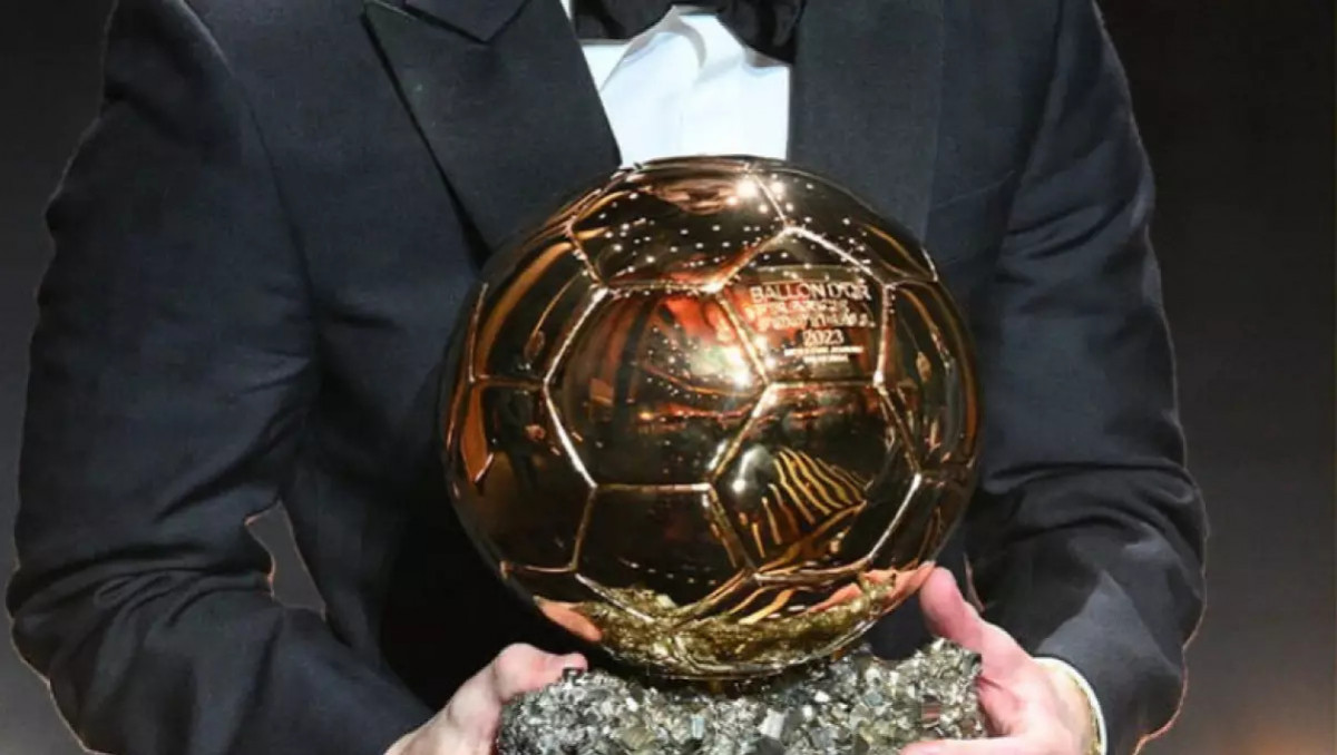 Обнародован рейтинг фаворитов на "Золотой мяч". Мбаппе даже не 10-й