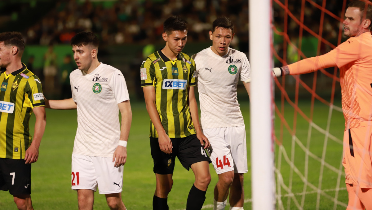 Прямая трансляция матча "Кайрат" - "Елимай" и ещё двух игр КПЛ