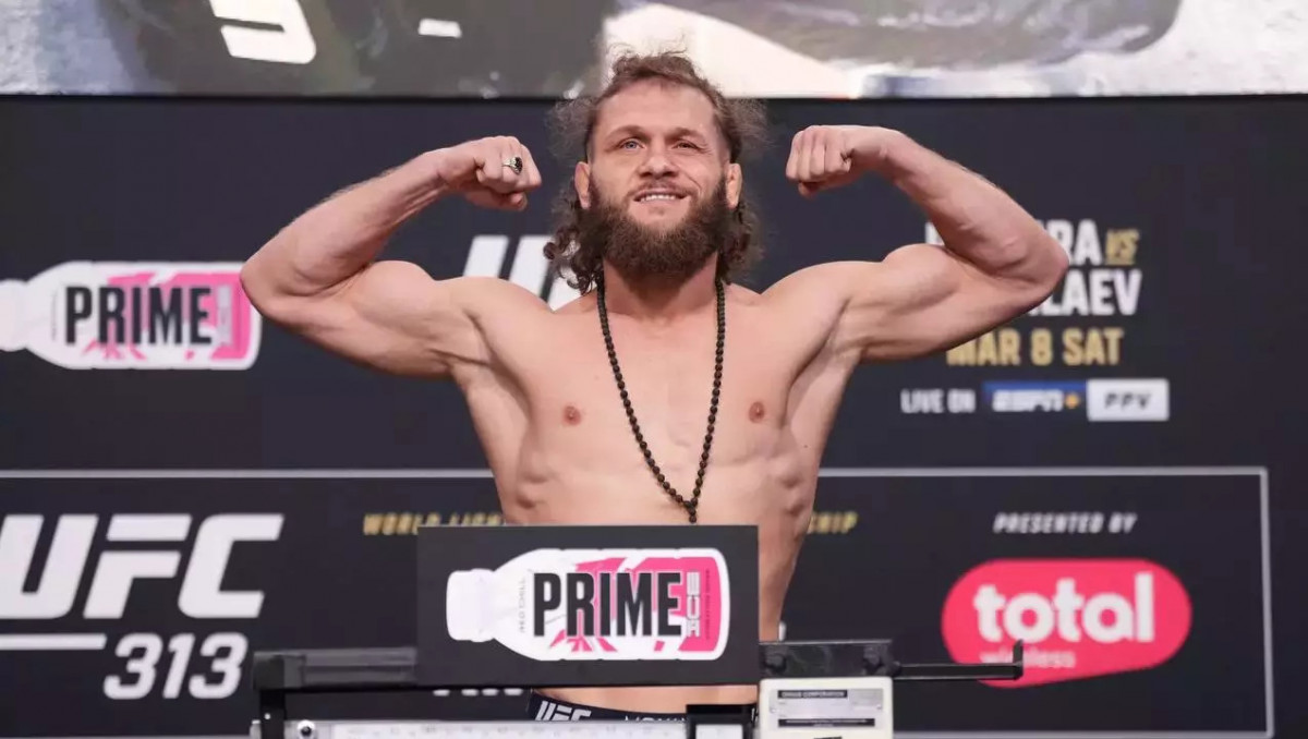 Топовый уроженец Казахстана назвал лучшего ударника в UFC