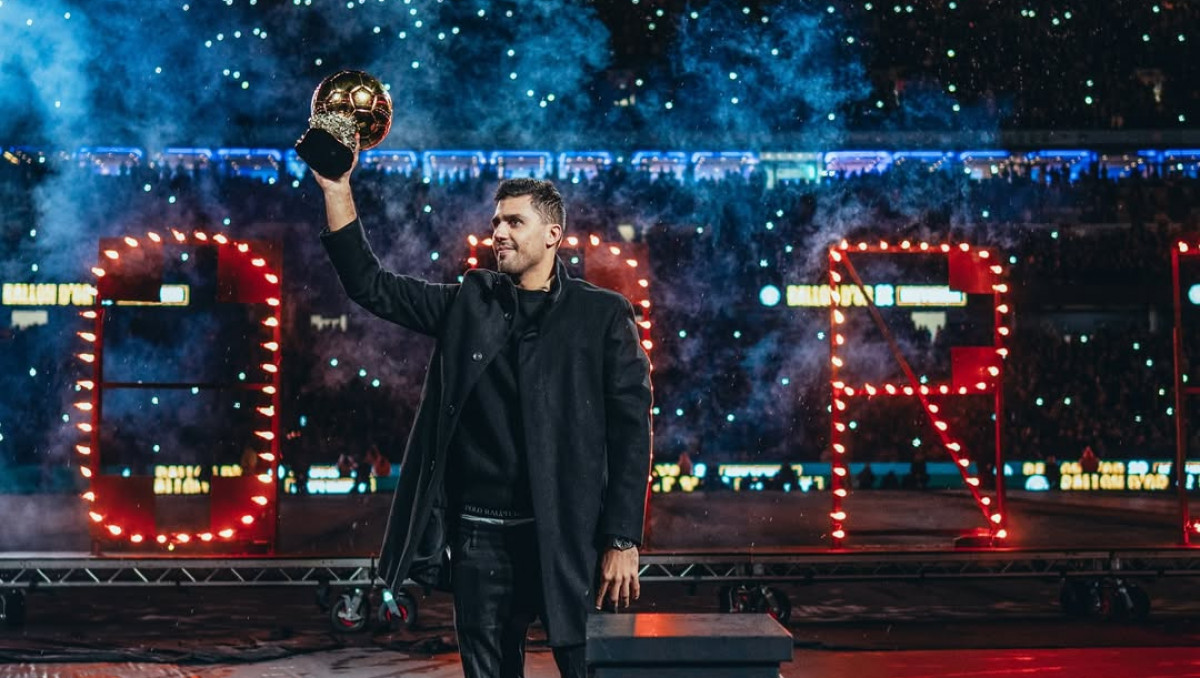 "Ман Сити" принял решение по обладателю "Золотого мяча"