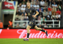 ©Адам Уортон, instagram.com/adamwharton10