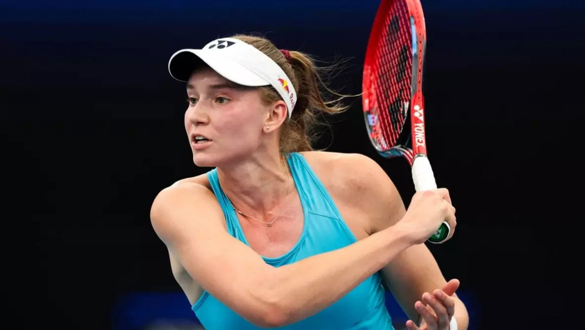 Елена Рыбакина в вечернем образе восхитила фанатов перед стартом US Open