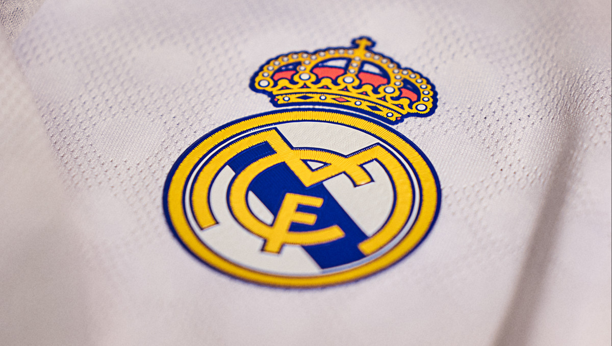 Экс-капитан "Реала" официально представлен в новом клубе