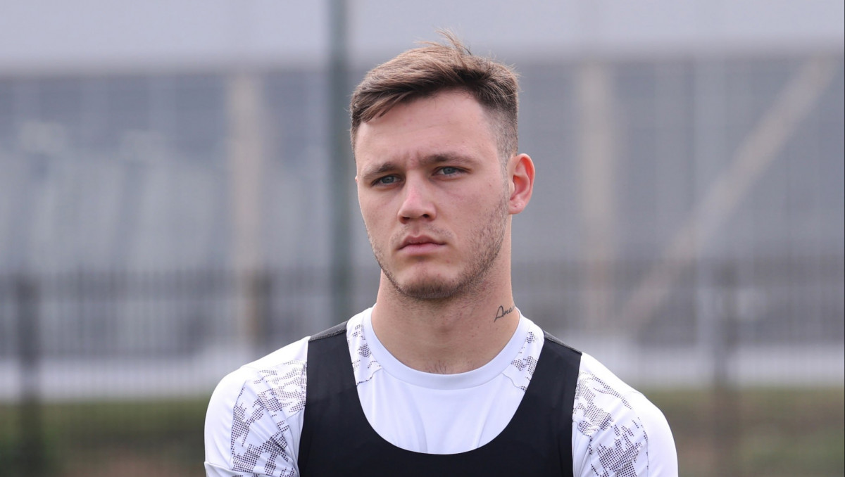 Черчесов "отказался" от Самородова в "Ахмате"