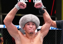 Асу Алмабаев. ©UFC