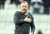 ©Серген Ялчин, instagram.com/besiktas