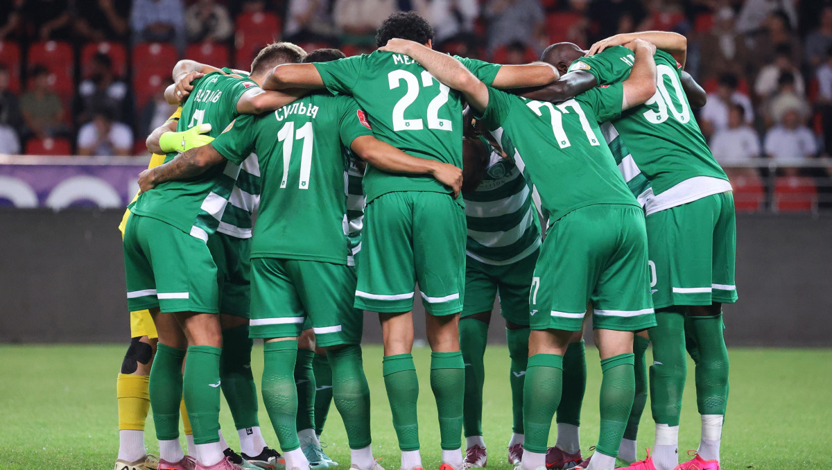 Самородов впервые провёл полный матч за "Ахмат" в РПЛ при Черчесове