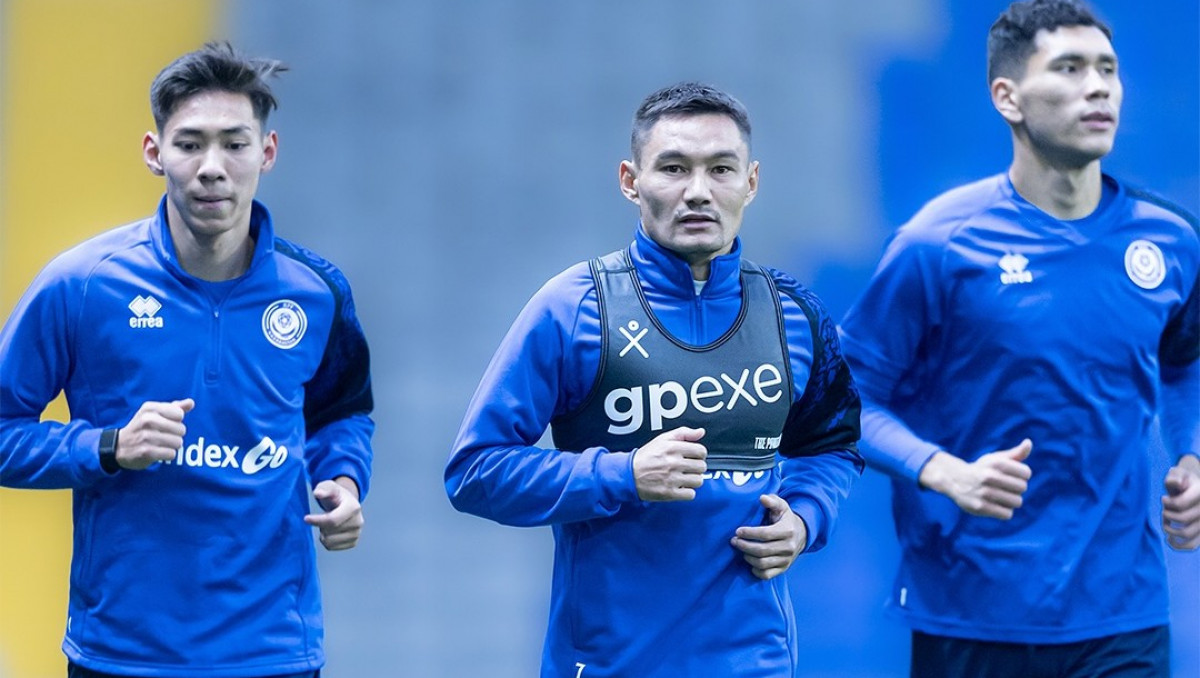 Дебютант из "Кайрата" или легенда "Астаны"? Кто заменит Зайнутдинова в сборной Казахстана