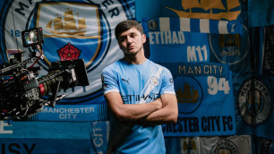 Абдукодир Хусанов. ©ФК "Манчестер Сити"