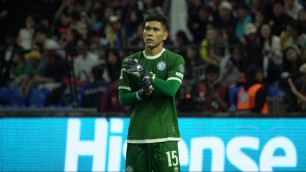 Темирлан Анарбеков в матче Казахстан - Уэльс. Фото: Vesti.kz, Маржан Куандыкова©