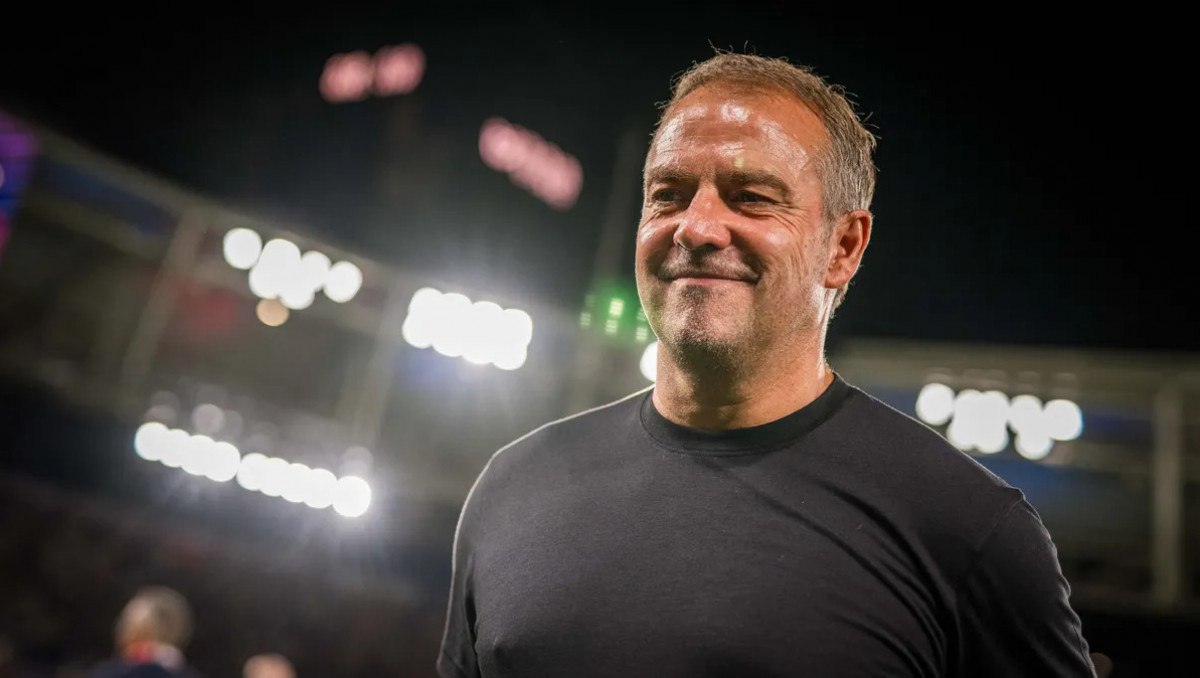 Флик сказал лидеру "Барселоны" искать новый клуб