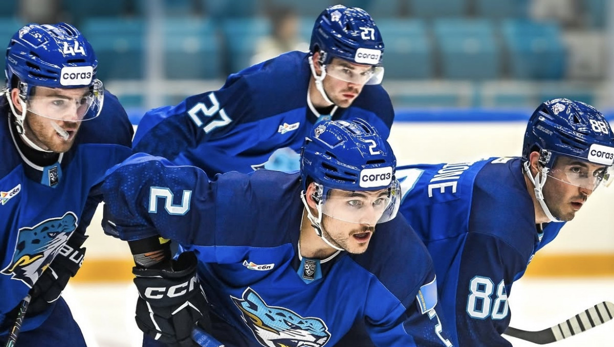 Новый тренер "Барыса" объявил решение по первому матчу в КХЛ