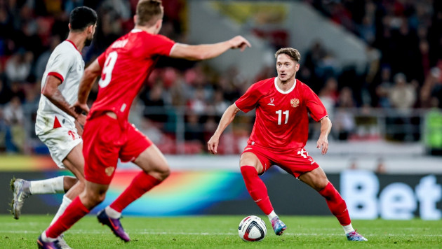 Алексей Миранчук (справа). ©Михаил Шапаев, РФС