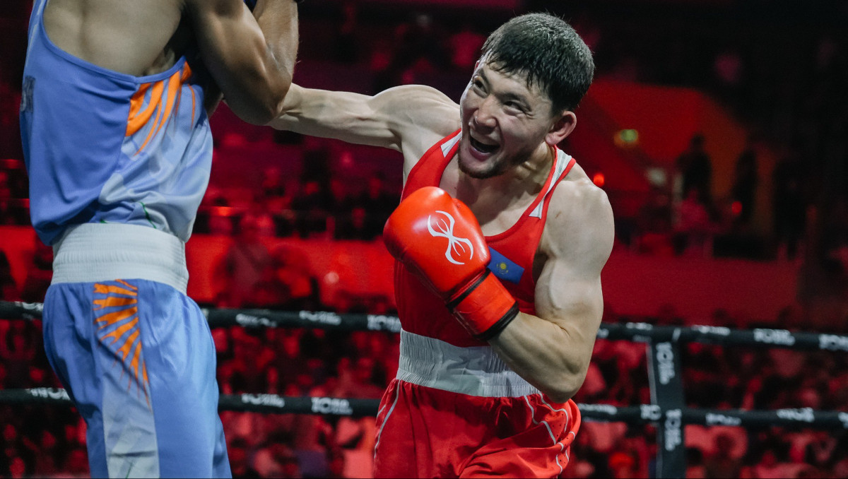 Камбэком обернулся бой Казахстана на историческом ЧМ по боксу