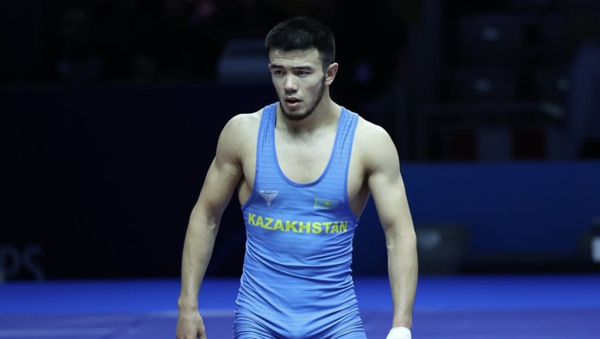 Драматичный камбэк принёс Казахстану первую медаль ЧМ-2025 по борьбе