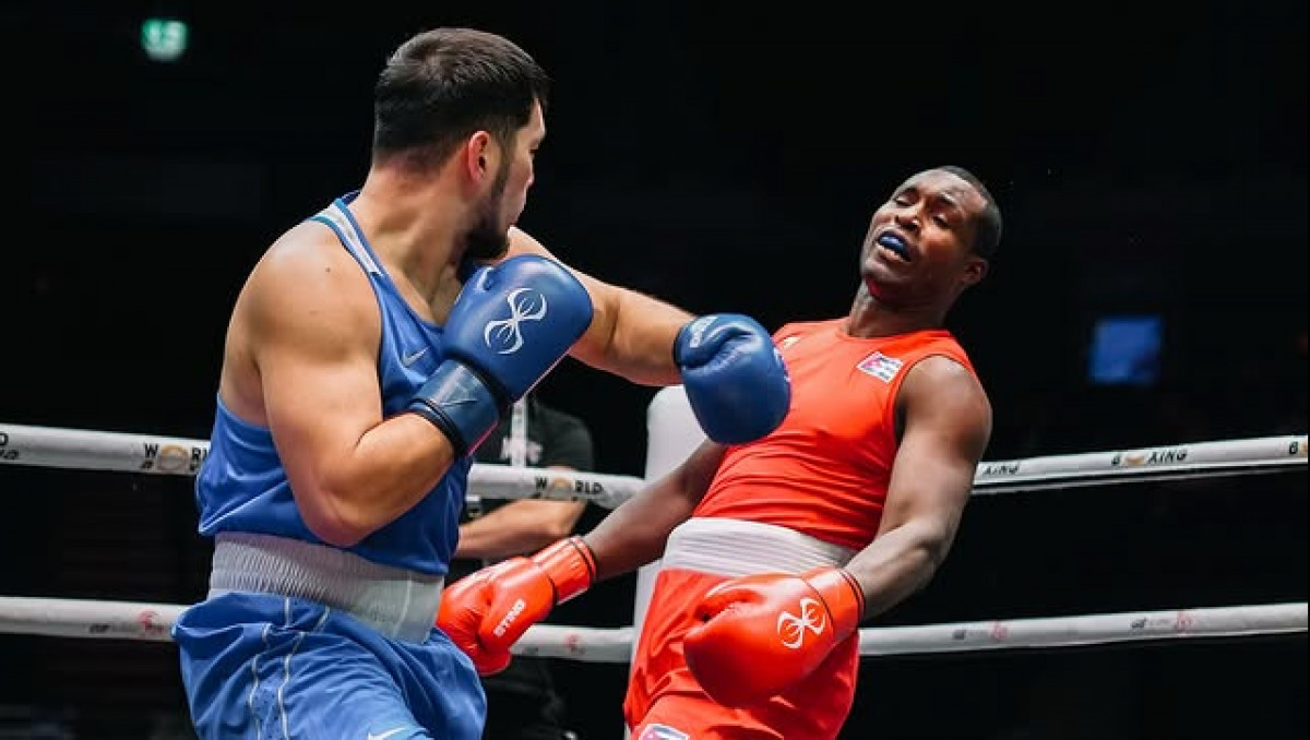 В Британии разнесли судейство в боях Казахстана на ЧМ-2025