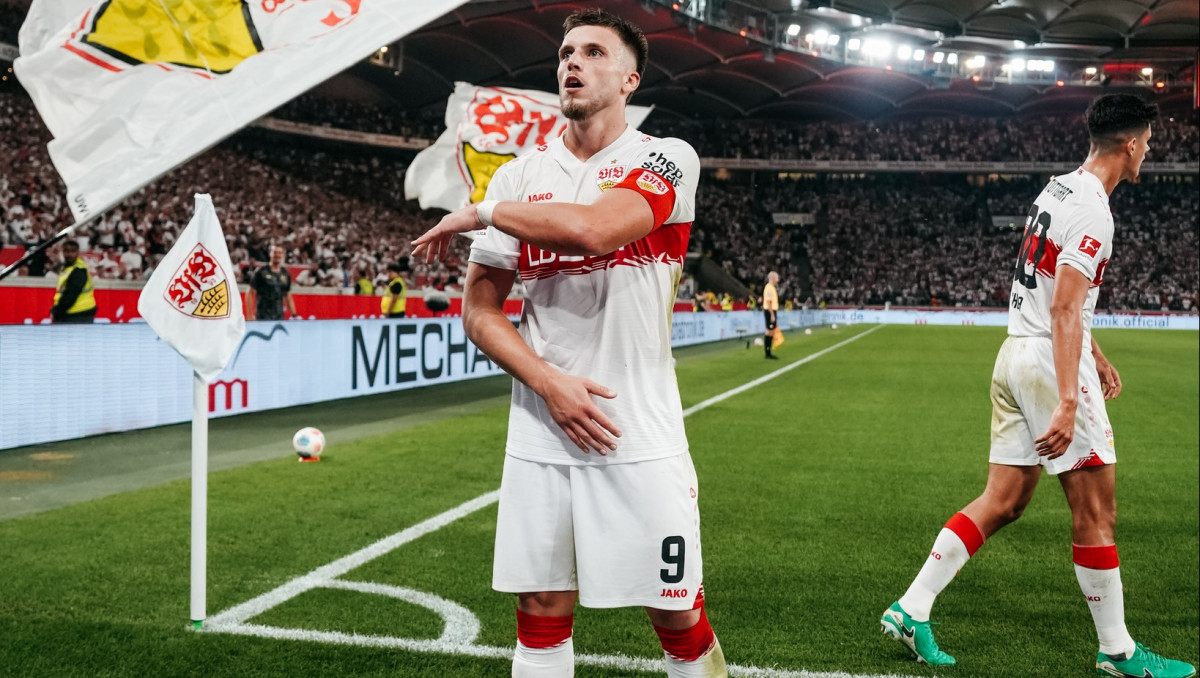 "Штутгарт" спас "Баварию" от потери первого места в Бундеслиге