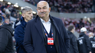 Станислав Черчесов в сборной Казахстана. Фото: КФФ©