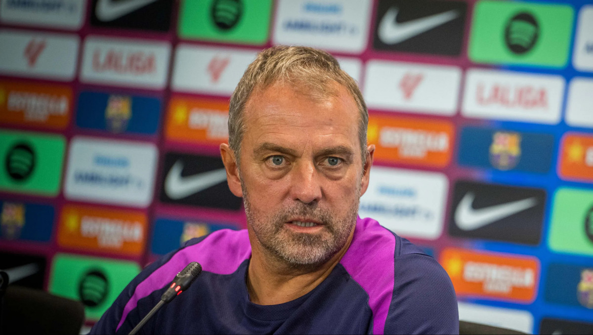 В "Барселоне" появилась новая проблема для Флика