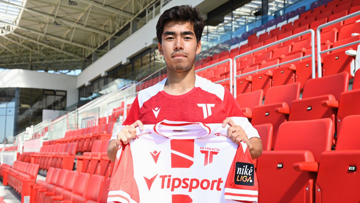 19-летний казахстанский футболист перешёл в европейский клуб