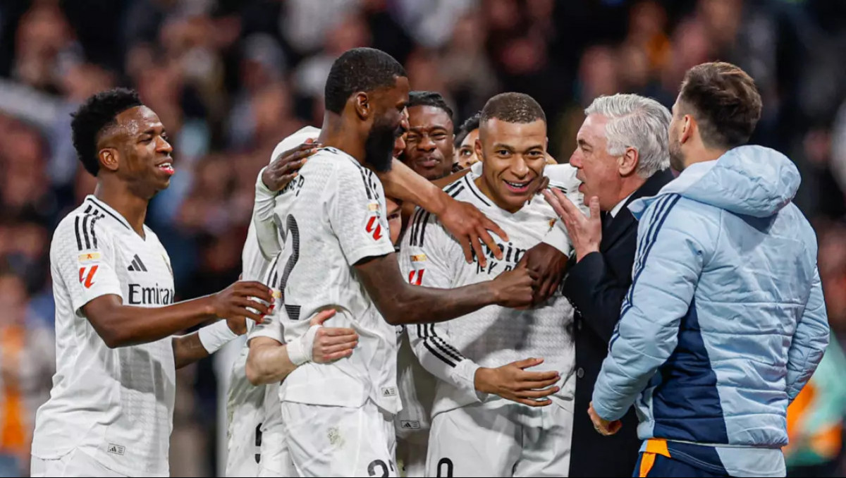 Анчелотти вмешался в конфликт в "Реале": в нём замешан Алонсо