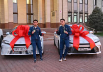 Махмуд и Торехан Сабырхан. Фото: акимат шымкента©