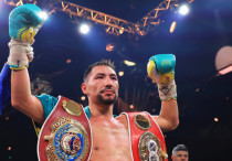 Жанибек Алимханулы. Фото: Top Rank©