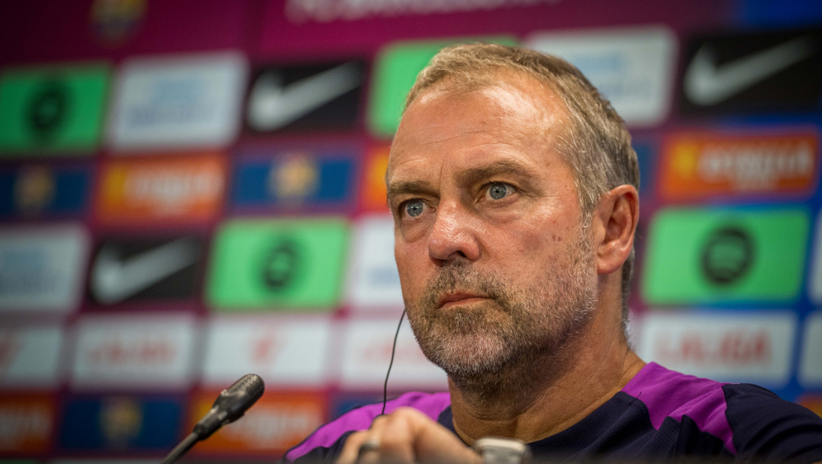 Флик разочаровался в звезде "Барсы" и исключил его перед матчем с ПСЖ