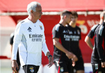 Жозе Моуринью. Фото:x.com/slbenfica_en©