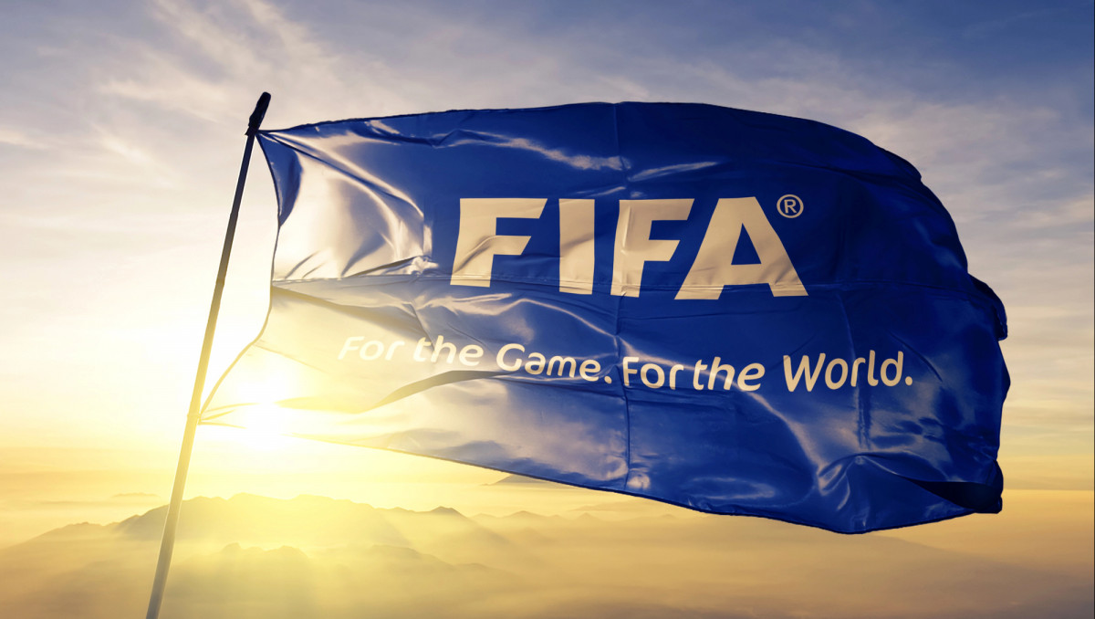 Техническим поражением обернулся матч отбора на ЧМ-2026 по футболу