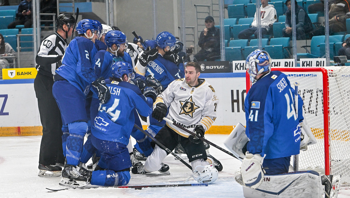 "Барыс" одержал вторую победу подряд после битвы с "Ак Барсом" в КХЛ