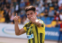 Дастан Сатпаев. Фото: ФК "Кайрат"©