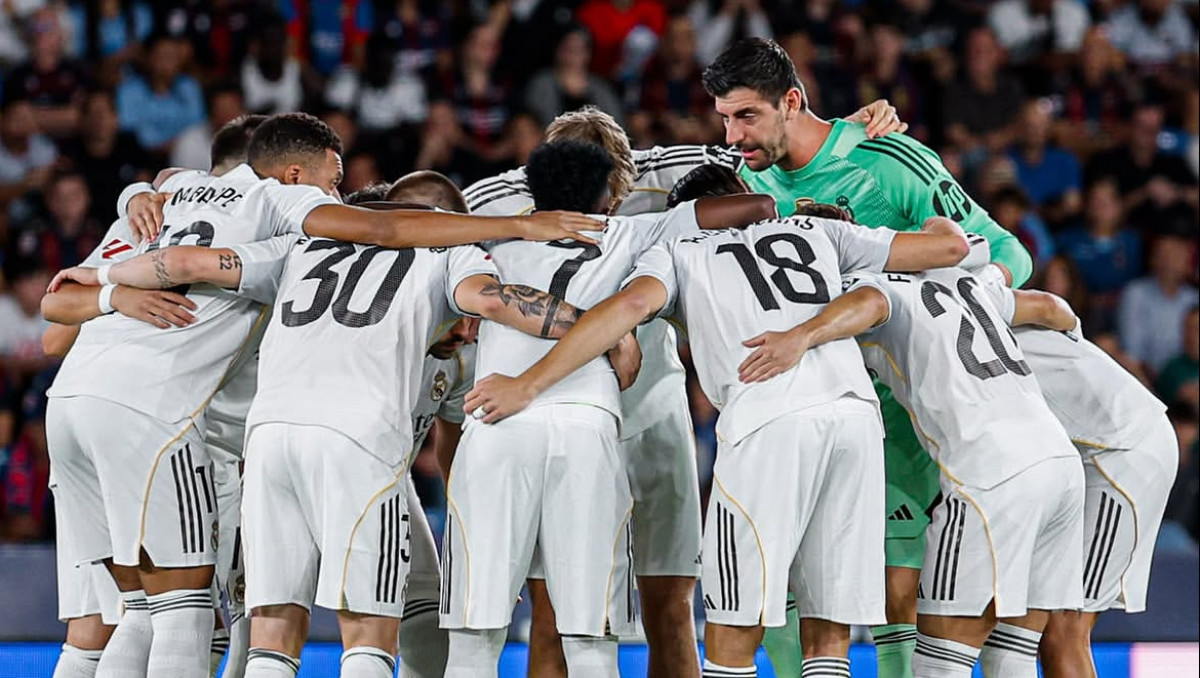 Мбаппе и Винисиус: назван состав "Реала" на матч против "Кайрата"