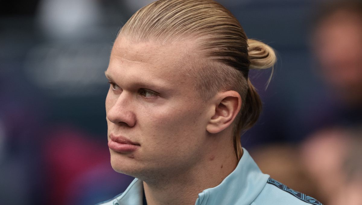 "Барселона" выбрала двух игроков для продажи ради трансфера Холанда