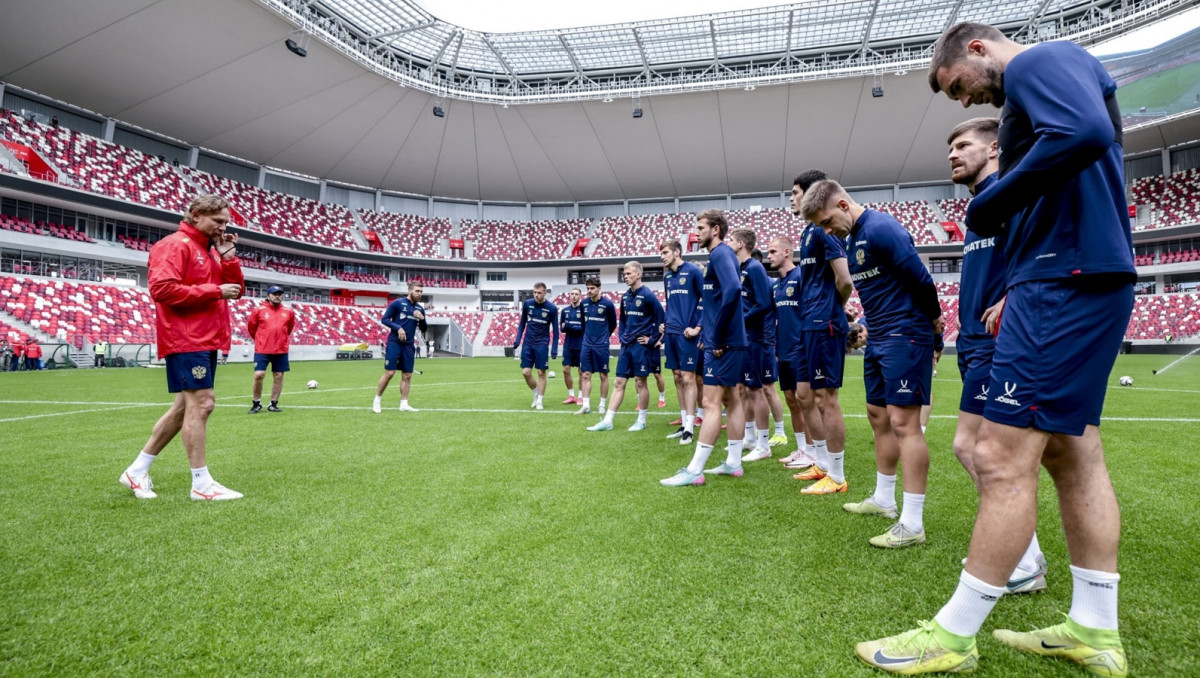 В сборной России приняли решение по двум матчам: подробности