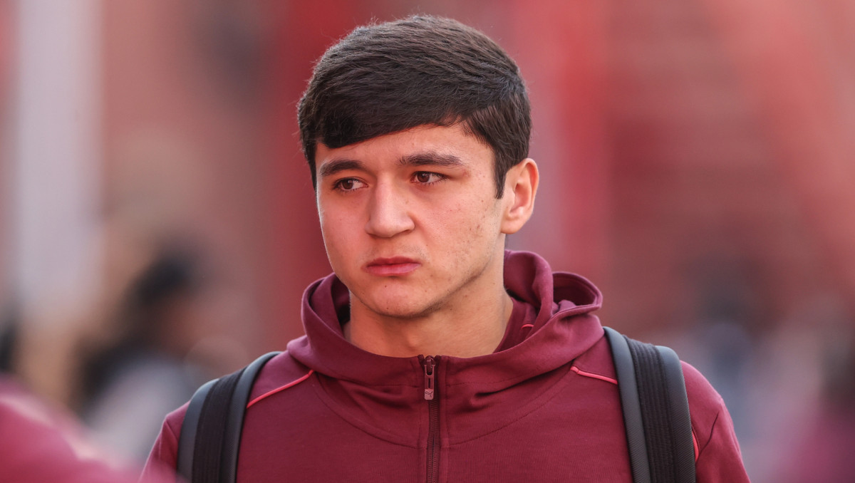 Хусанов остался вне заявки сборной Узбекистана: известна причина