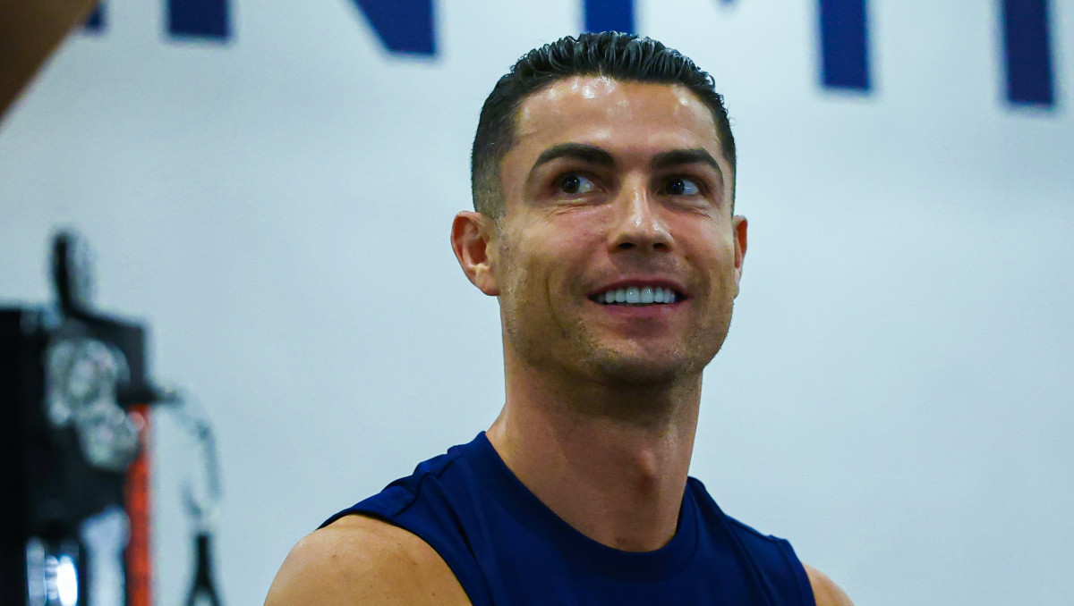 Роналду посоветовал звезде "Барселоны" покинуть клуб